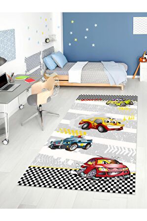 Araba Desenli Halı Yıkanabilir Kaymaz Taban Çocuk Odası