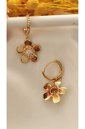 ZİRKON PAPATYA METAL GOLD KÜPE