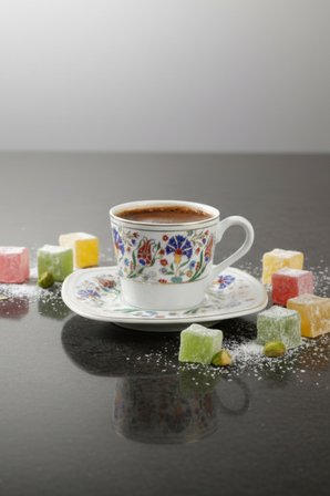 6 Kişilik Arabisk Desen Altın Yaldızlı Porselen Kahve Fincan Takımı 12 Parça