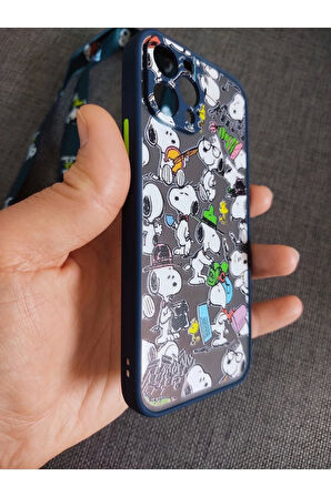Iphone 12 Pro Uyumlu Kamera Korumalı Snoopy Tasarım Tuşları Renkli Telefon Boyun Askılı Set Kılıf