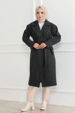 Kaşe Kaban Uzun Boy 115 Cm Kruvaze Yaka Kuşaklı Astarlı Tesettür Kaban Yünlü - Siyah