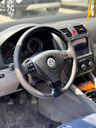 Volkswagen Golf 5 Araca Uyumlu Dikmeli Direksiyon Kılıfı (Kristal Karbon Soft Nokta)