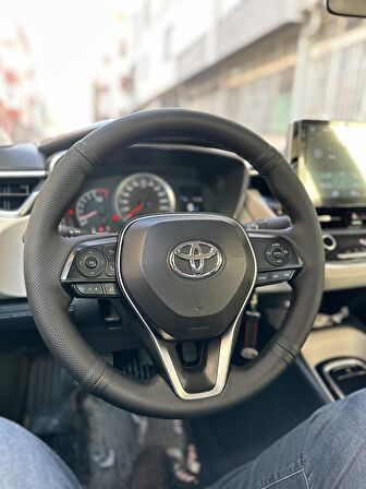 Toyota Corolla 2019 2022 Araca Özel Direksiyon Kılıfı (Noktalı Bentley)