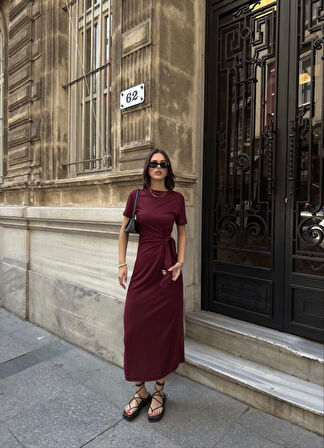 Modavera Osy Modal Yumuşak Dokulu Kumaş Bisiklet Yaka Kısa Kollu Kuşaklı Uzun Elbise - Bordo