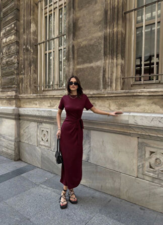 Modavera Osy Modal Yumuşak Dokulu Kumaş Bisiklet Yaka Kısa Kollu Kuşaklı Uzun Elbise - Bordo