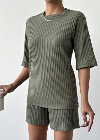 Modavera Kadın Kısa Kollu Bisiklet Yaka Kaşkorse Bluz şort Ikili Takım