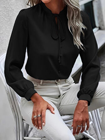 Modavera Kadın Uzun Kollu Yakalı Yakadan Bağcıklı Düğmeli Sandy Bluz