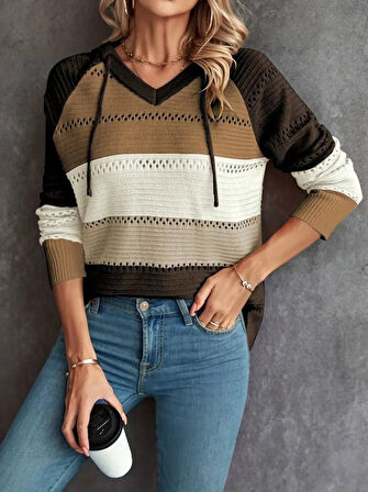 Modavera Kadın Uzun Kollu V Yakalı Bağcıklı Kapşonlu Triko Bluz