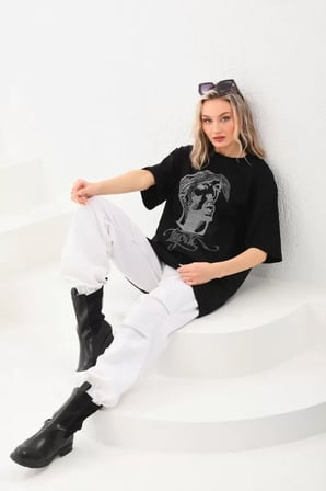 Modavera Unisex Taş Desenli Oversize T-Shirt - Siyah