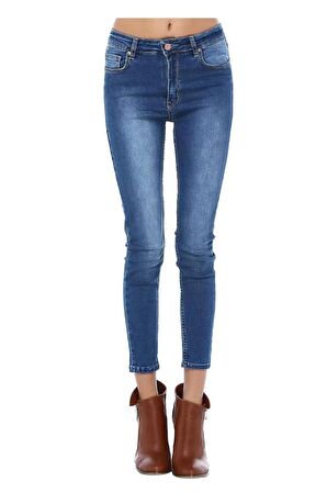 Koyu Mavi Taşlanmış Denim Kadın Pantolon