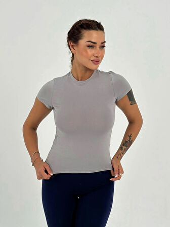 Maison La Femme Gri Fitted/vücuda Oturan Crop T-shirt