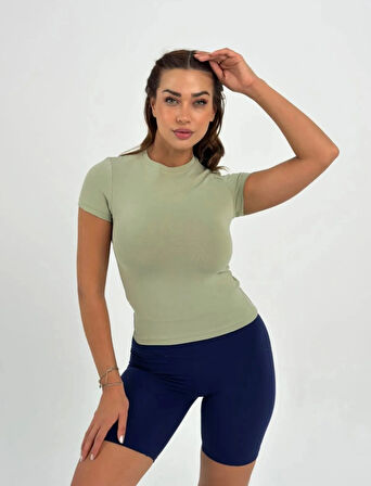 Maison La Femme Yeşil Fitted/vücuda Oturan Crop T-shirt