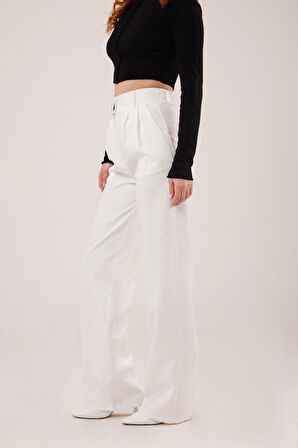 Bol Paça Piliseli Beyaz Pantolon