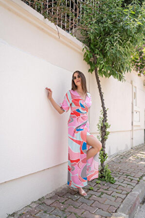 Fuşya Desenli Yırtmaçlı Elbise