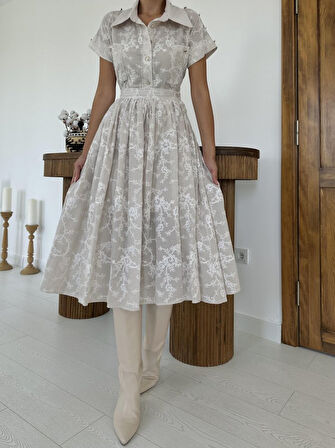 Bej Gömlek Ve Etek Takım