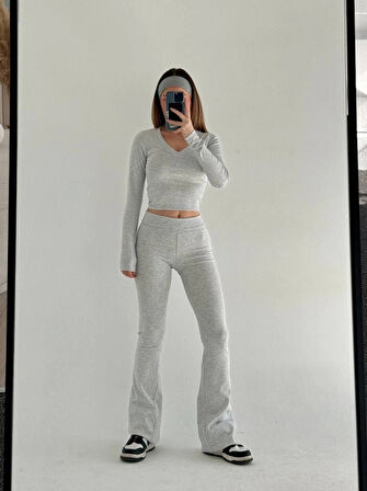 V Yaka Uzun Kollu Bluz İspanyol Paçalı Tayt İkili Takım - Gri