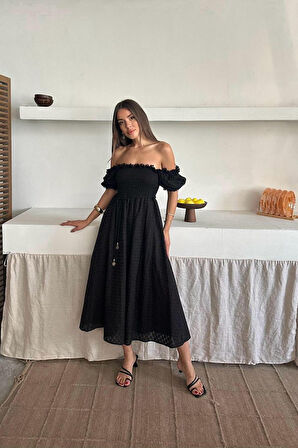 Siyah Gipeli Brode Elbise