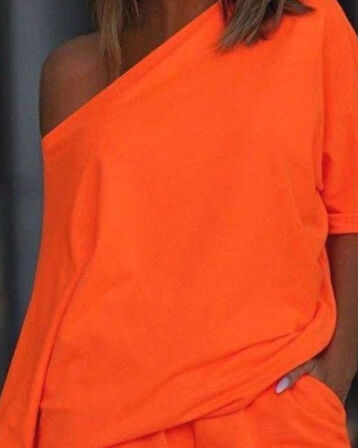 Kadın Kayık Yaka Salaş Iki Iplik Bluz Ve şort Ikili Takım