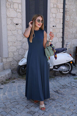 Kadın Sıfır Kollu Bisiklet Yaka Viskon Elbise