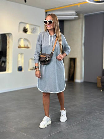 Kadın Uzun Kollu Kapüşon Ve Ribana Detay Diz üstü Elbise