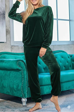 Kadın Uzun Kollu Yuvarlak Yakalı Kadife Bluz Ve Pantolon Takım