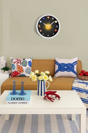 Güneş Ve Gezegenler Modern Tasarım Duvar Saati - 42cm - Önü Camlı Beyaz Kasa - Sessiz Mekanizma