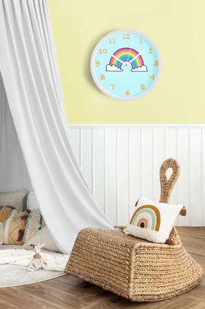 Renkli Gökkuşağı Çocuk Odası Duvar Saati - 42cm - Önü Camlı Beyaz Kasa - Sessiz Mekanizma