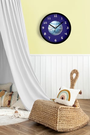 Uzay Ve Gezegen Tasarımlı Modern Duvar Saati - Çocuk Odası Duvar Saati - 35cm - Sessiz Mekanizma