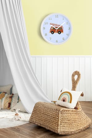 Kırmızı İtfaiye Aracı Çocuk Odası Duvar Saati - 42cm - Önü Camlı Beyaz Kasa - Sessiz Mekanizma