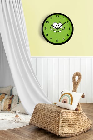 Çocuk Odası Duvar Saati - 42cm - Önü Camlı Siyah Kasa - Sessiz Mekanizma