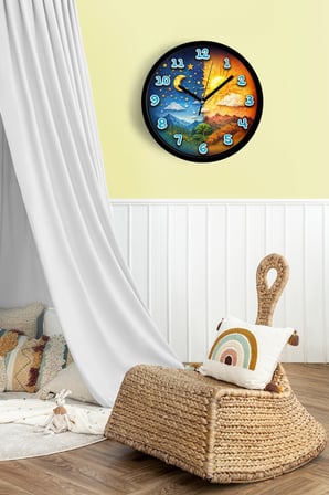 Gece ve Gündüz Temalı Çocuk Odası Duvar Saati - 42cm - Önü Camlı Siyah Kasa - Sessiz Mekanizma