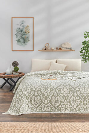Damask Desenli Jakarl Çift Kişilik Pike Bej