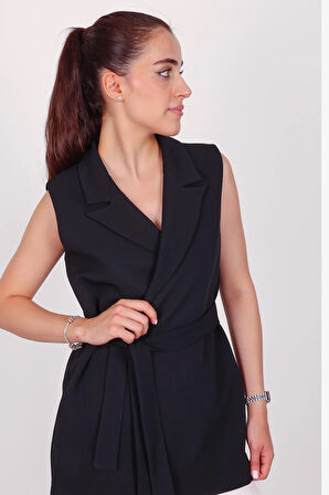 Kadın Siyah Kolsuz Kuşaklı Yelek 