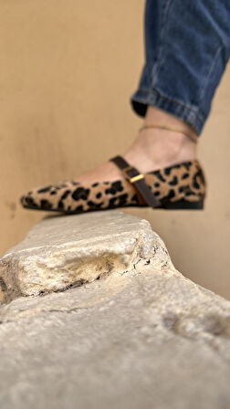 Jane Leopar Babet