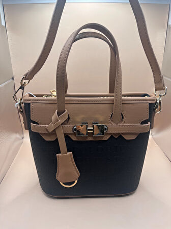 Just Polo JP4108  KADIN EL VE OMUZ ÇANTASI YENİ SEZON BOY 18 CM EN 21 CM OZT4108