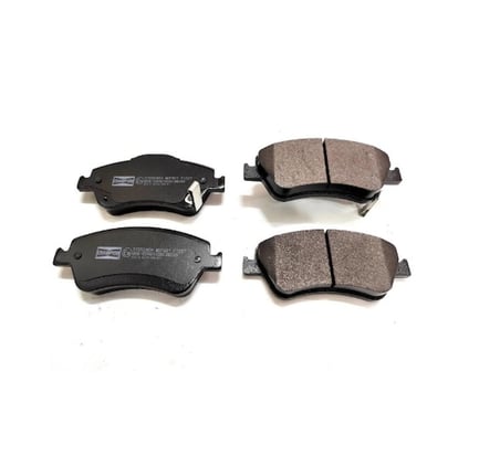 FREN BALATASI ÖN TAKIM TOYOTA COROLLA 1.4 D4D DİZEL 06-12 /AURİS 1.4 D4D /04465-02370