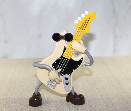 Delux Serisi Yılbaşı Sürprizi Masaüstü Süs Doğum Günü Hediyesi Gitar Müzik