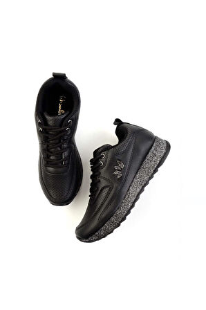 Siyah  Kadın Sneaker K01027010409