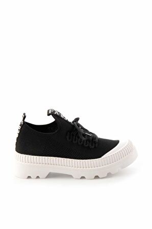 Bambi Siyah Triko  Kadın Sneaker K01122000182