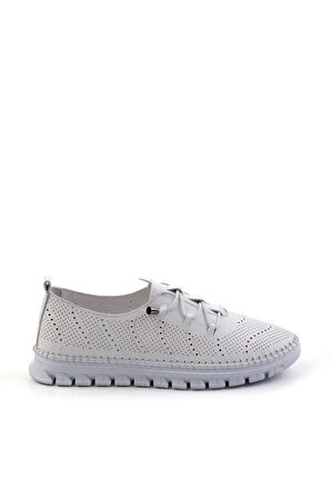 Beyaz Leather Kadın Casual Ayakkabı K01143012503