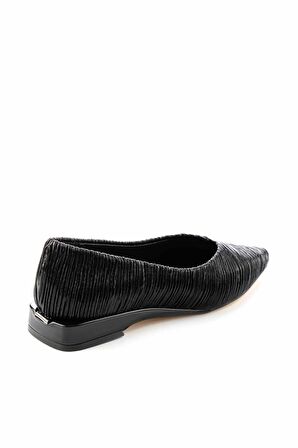 Bambi Siyah Kirisik  Kadın Klasik Topuklu Ayakkabi K01188121742