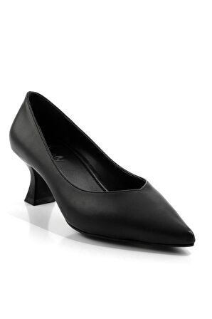 Siyah  Kadın Klasik Topuklu Ayakkabı K01213035409