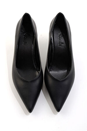 Siyah  Kadın Klasik Topuklu Ayakkabı K01213035409