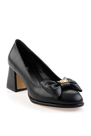 Siyah  Kadın Klasik Topuklu Ayakkabı K01231471509