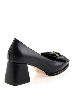 Siyah  Kadın Klasik Topuklu Ayakkabı K01231471509