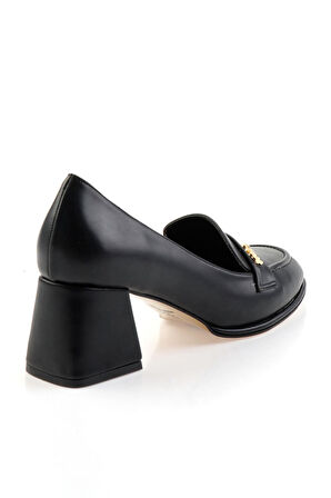 Siyah  Kadın Klasik Topuklu Ayakkabı K01231472009