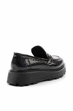 Siyah Kroko  Kadın Loafer Ayakkabı K01236005511