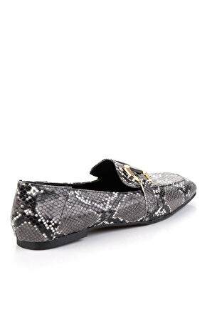 Siyah  Kadın Loafer Ayakkabı K01246153107