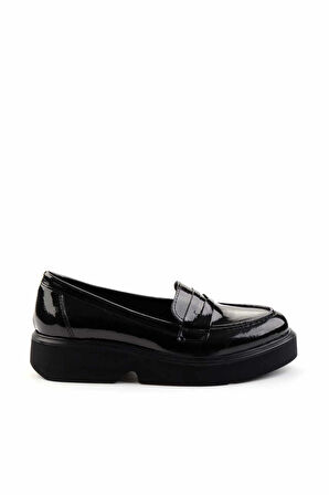 Siyah Kırışık Rugan  Kadın Loafer Ayakkabı K01257068008