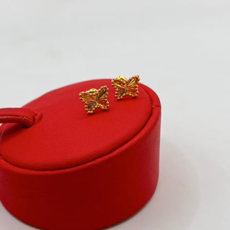 Kelebek Dorika Pullu Ajurlu Top Top Altın Çocuk Küpesi 22 Ayar 0.99 Gram Hediye